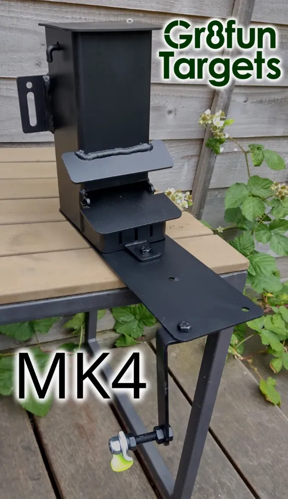 [SquirrelFeeder-zeroSpinner] Steel Squirrel Feeder (Zero Spinner)